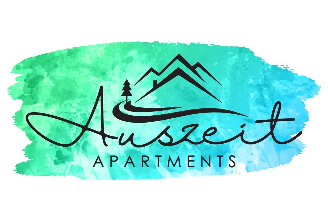 Auszeit Apartment: Downtown Harbor Retreat with Fast Internet Friedrichshafen Exterior photo
